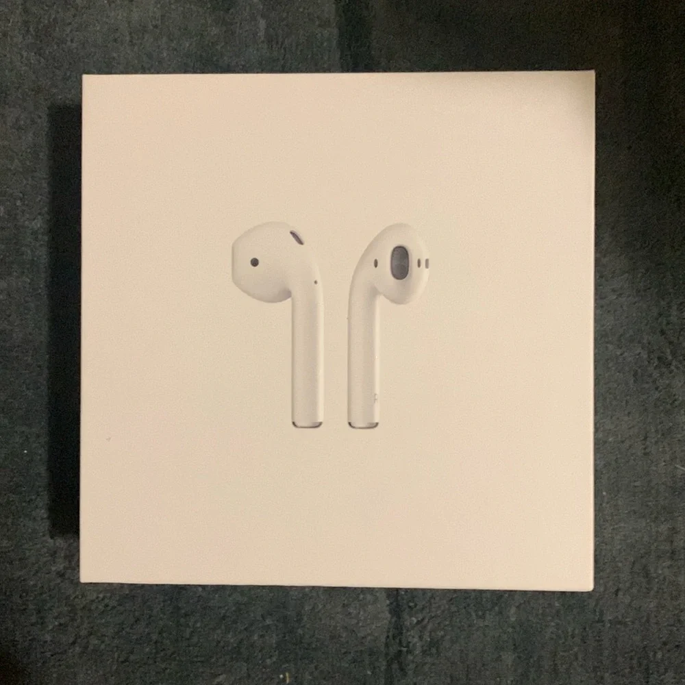 Empty White AirPod Box😊
